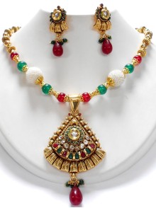 Polki Necklace Set